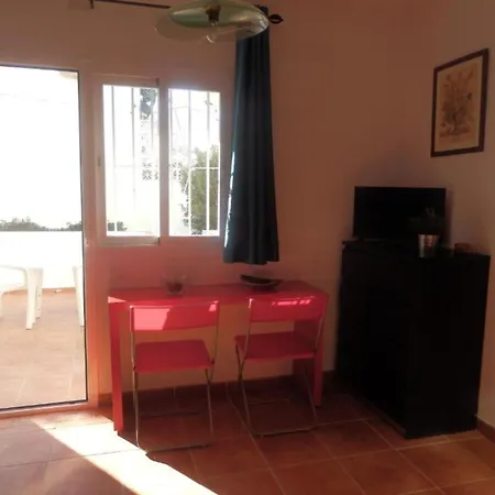 Estudio Almijara 1 Con Piscina Apartmán *